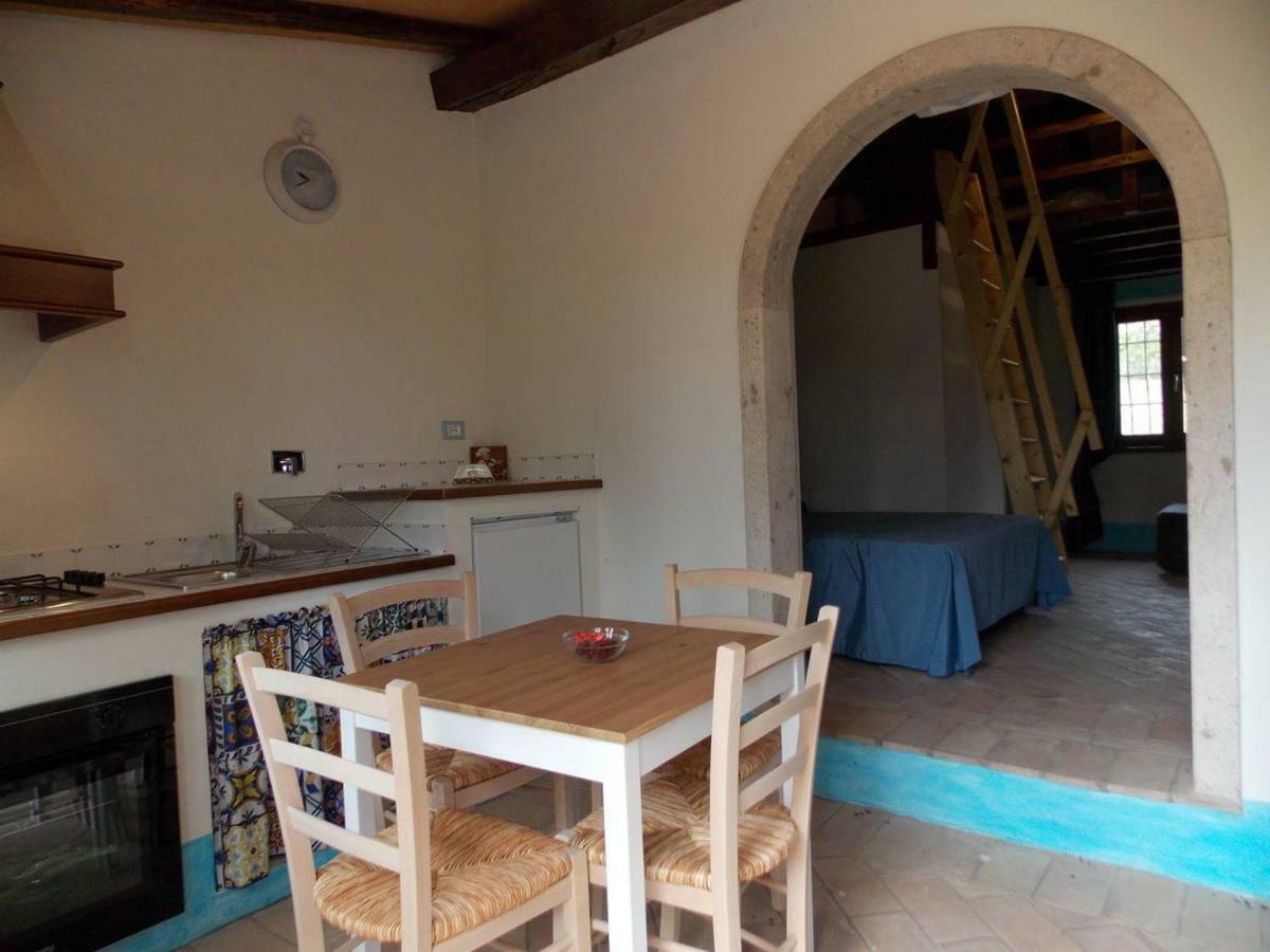 Agriturismo Cento Ducati Palombara Sabina Экстерьер фото